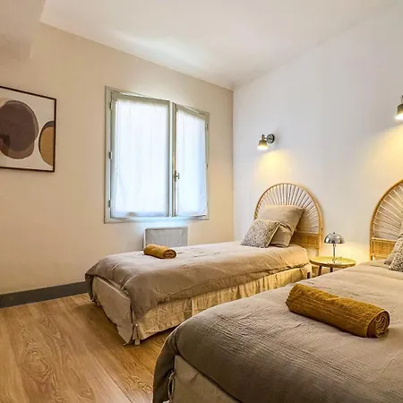 L Anatole Hyper Centre Calme Sur Cour Пезенас