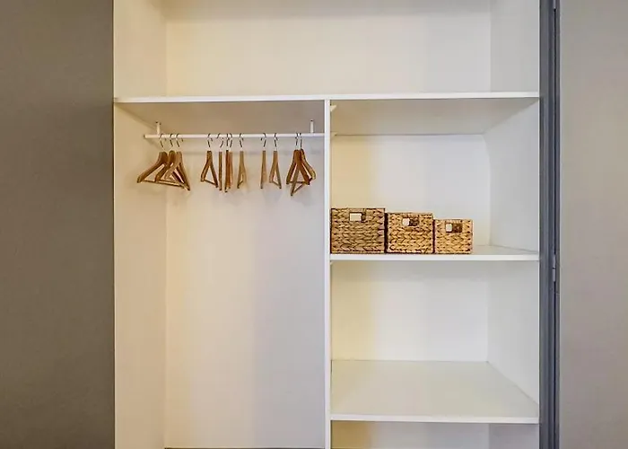 L Anatole Hyper Centre Calme Sur Cour Pézenas